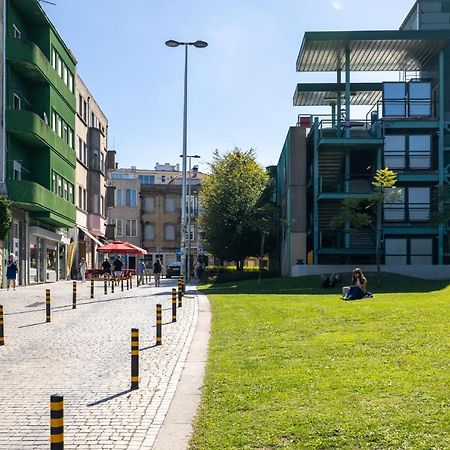 Downtown 2 Minutes By Walk To Center And Metro-Direct To Airpot T4 Appartement Porto Buitenkant foto
